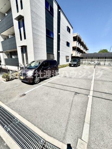 Paston・Cocoの駐車場