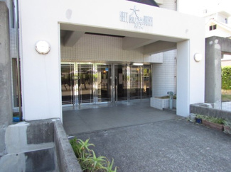 【エントランス】 | ～商談中～レックイン大磯 | 現地エントランス写真です。