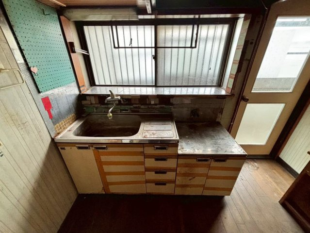 香取市小見川　中古戸建のキッチン