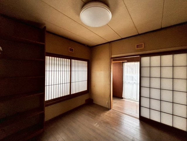 香取市小見川　中古戸建の洋室