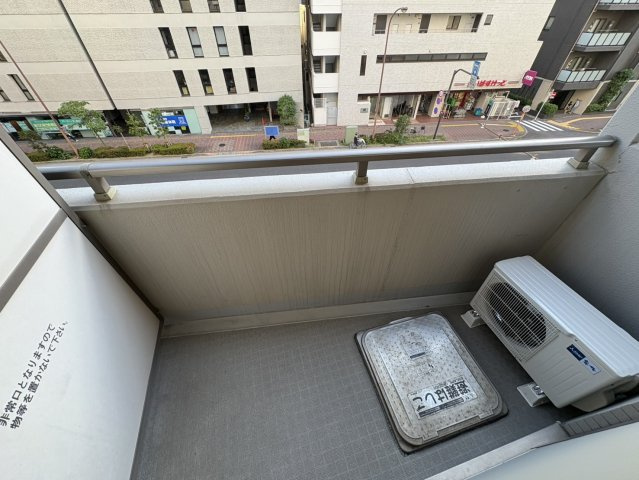 【バルコニー】