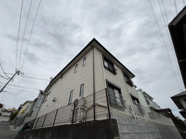 川崎市麻生区王禅寺西１丁目のアパートの外観