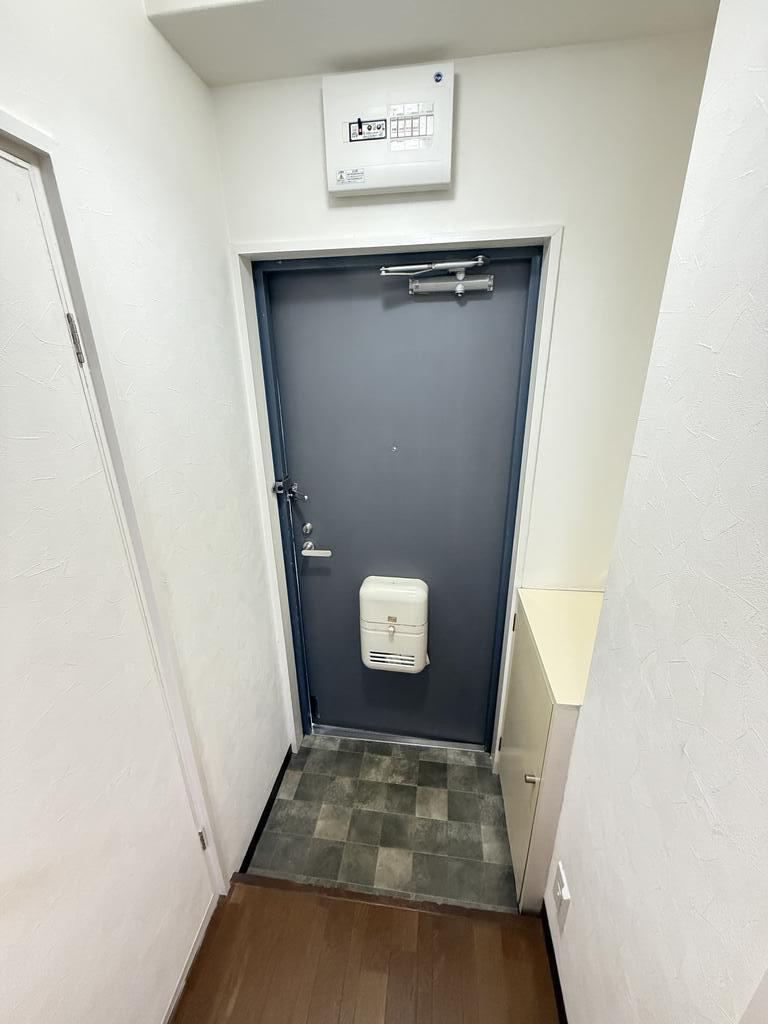 サンパレス北浦の玄関
