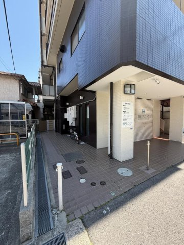 サンパレス北浦のエントランス