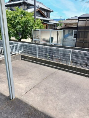 【庭】 | メゾン・ドゥ・コリーヌＡ | お庭です