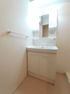 【洗面所】 | ラフォルテ | 忙しい朝には欠かせない洗面所です