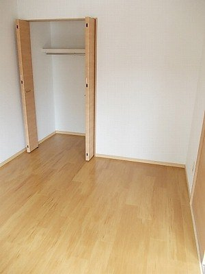 ニューシティしみず２の収納|ちょっとした収納スペースも充実しています