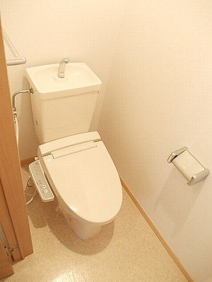 ニューシティしみず２のトイレ|コンパクトで使いやすいトイレです