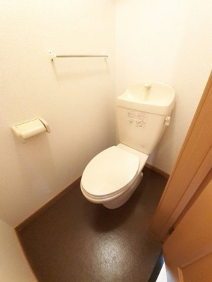 【トイレ】 | ビラ・エテルネルＡ | トイレです