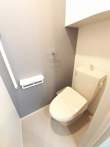 【トイレ】 | ノーブル　メゾン　旭ヶ丘 | 落ち着いた色調のトイレです