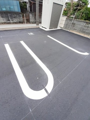 【駐車場】 | ノーブル　メゾン　旭ヶ丘 | 駐車場があります