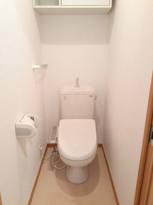【トイレ】 | グリーンスプリングス　Ｂ | 落ち着いた色調のトイレです