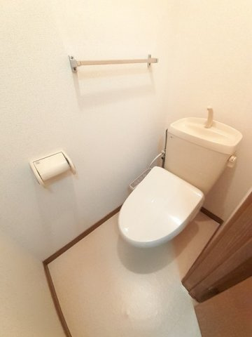 ヒルズ・コートのトイレ|清潔感のあるトイレです