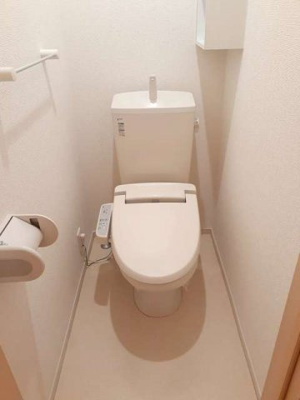 【トイレ】 | シャトー花ずいＡ | 落ち着いた色調のトイレです
