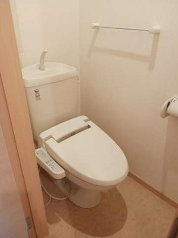 アプローズ瀬戸のトイレ|コンパクトで使いやすいトイレです
