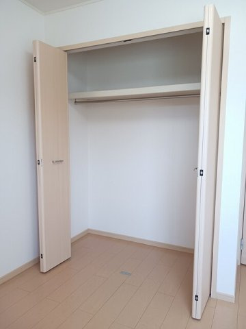 アプローズ瀬戸の収納|大きなものも収納できそうです