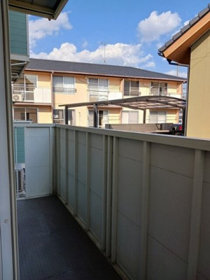 【バルコニー】 | グリーンハイツ | バルコニー付きです