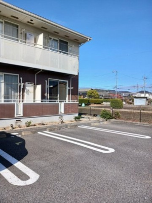 【駐車場】 | デフィー倉富Ｂ | 駐車スペースもあります