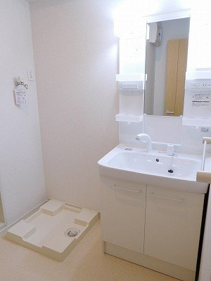 【洗面所】 | コッティ・ノイ | 使いやすい洗面所です