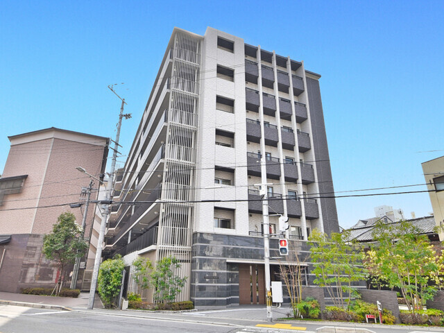 クレヴィア京都四条後院通の外観