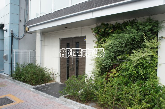 GENOVIA両国IIgreen veilのエントランス
