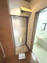 トールタイプの玄関収納