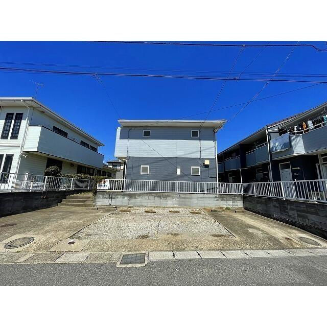 シャルム江戸川台Ｂ棟の駐車場