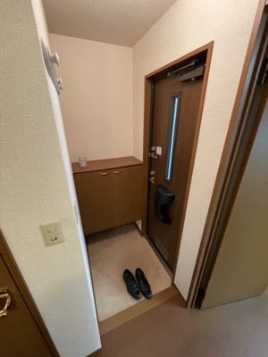 【玄関】 | ウィルモア山王 