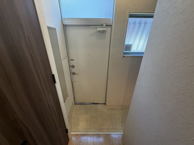 リノスタイル塚口の玄関