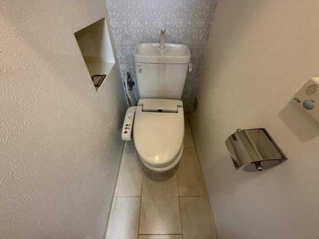 リノスタイル塚口のトイレ