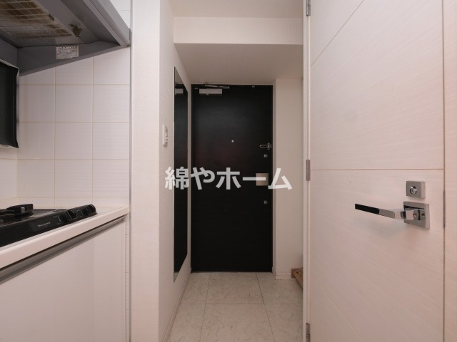 LUMINOUS桜川の玄関|収納もある玄関です