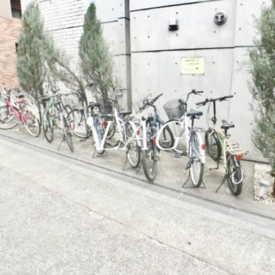 【その他共用部分】 | モデュロール上落合 | 駐輪場になります。