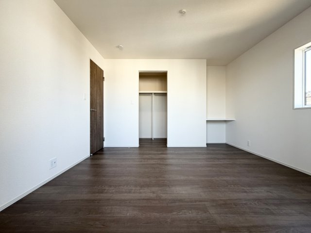 【寝室】 | ブルーミングガーデン倉敷市茶屋町4期 (全1棟)