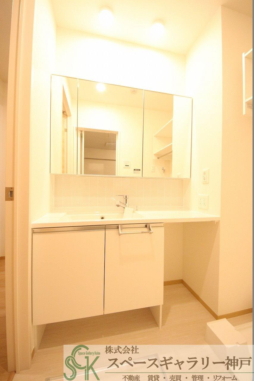 エムライズ材木町の洗面所|※お部屋により仕様が異なる場合があります※