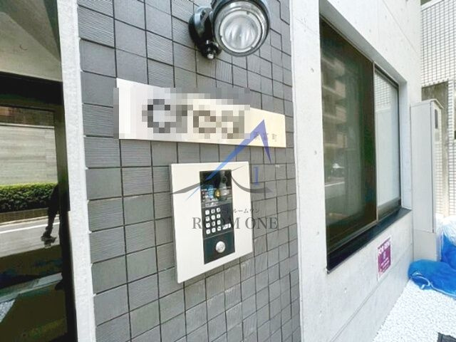 CREAL新富町のセキュリティ|オートロックです。