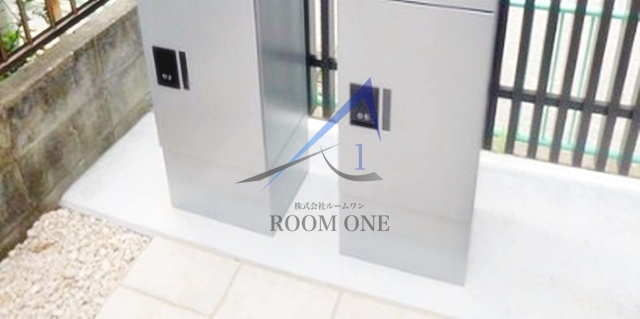 ＰＡＬＯＳ　ＶＥＲＤＥＳのその他共用部分|宅配ボックスです。