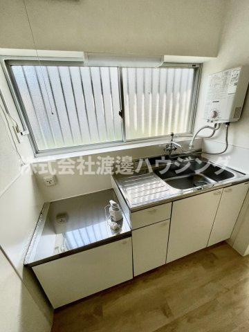 フォレストヒルズ守口連棟貸家のキッチン