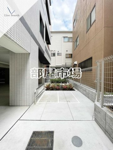 リテラス森下のその他共用部分|バイク置き場
