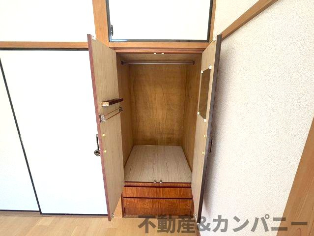 姫原1丁目の中古のおうち　松山市姫原1丁目中古戸建の収納|収納豊富です