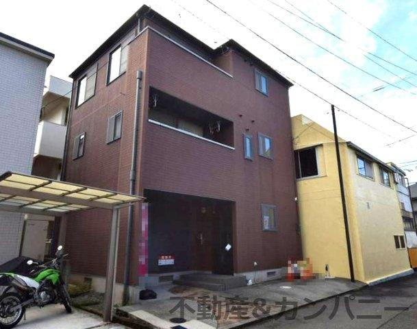 南斎院町の中古のおうち　松山市南斎院町中古戸建の外観