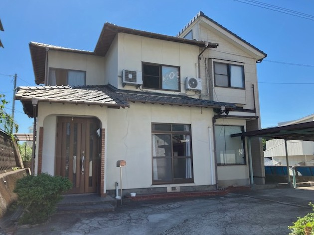 焼山中央2丁目借家
