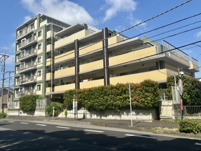 サンクレイドル千城台パークフォートの外観|サンクレイドル千城台の北東側の外観です。2026年5月撮影