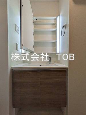 【独立洗面台】 | グラナーデ成城学園前A | ※クリーニング完了前※