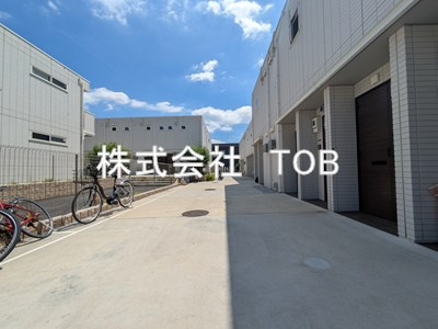 【ロビー】 | グラナーデ成城学園前A