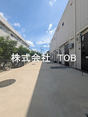 【ロビー】 | グラナーデ成城学園前B