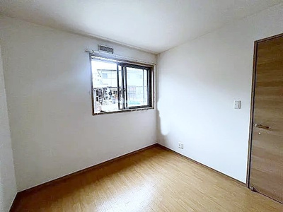 【寝室】 | グランドソレイユ | 家具を配置しやすい人気の間取りです♪