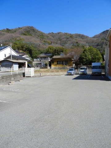 レモンライム　Ａの駐車場|駐車場完備です