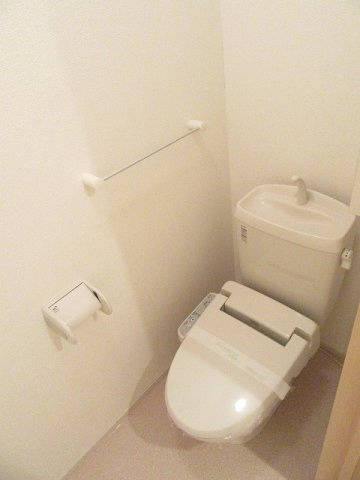 ベル・ベージュのトイレ|清潔感のあるトイレです