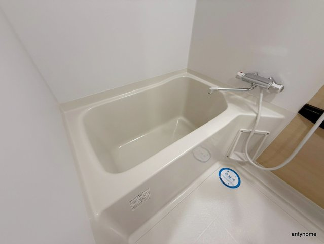 SERENiTE北浜　仲介手数料無料の浴室