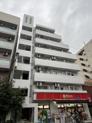 グラチアトルリの外観
